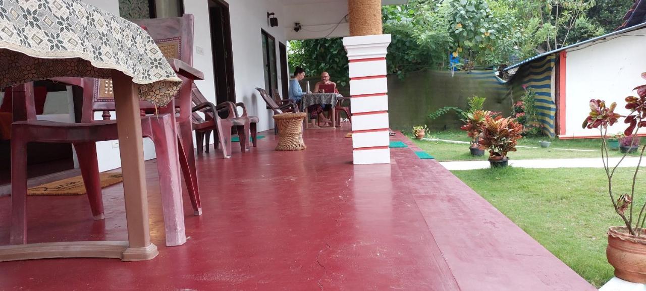 Marari Phoenix Beach Homestay Mararikulam Exterior photo